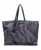 BOTTEGA VENETAボッテガベネタ）の古着「転写イントレチャートナイロントートバッグ」｜ブラック