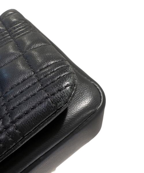 BURBERRY（バーバリー）BURBERRY (バーバリー) TBローラ キルティングショルダーバッグ ブラック サイズ:-の古着・服飾アイテム