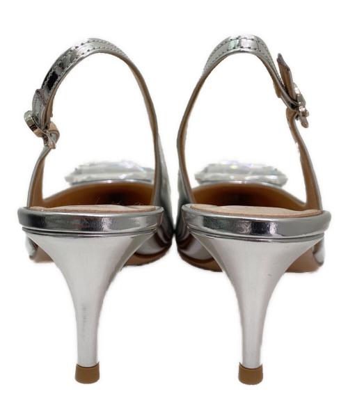 Gianvito Rossi（ジャンヴィト ロッシ）Gianvito Rossi (ジャンヴィト・ロッシ) Jaipur Sling 55 シルバー サイズ:37 未使用品の古着・服飾アイテム