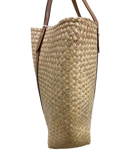 JIMMY CHOO（ジミーチュウ）JIMMY CHOO (ジミーチュウ) RAFFIA TOTE かごバッグ/ラフィアトート ベージュの古着・服飾アイテム