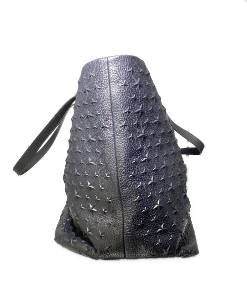 JIMMY CHOO（ジミーチュウ）JIMMY CHOO (ジミーチュウ) スターエンボス グレイニーレザー・トートバッグ ネイビーの古着・服飾アイテム