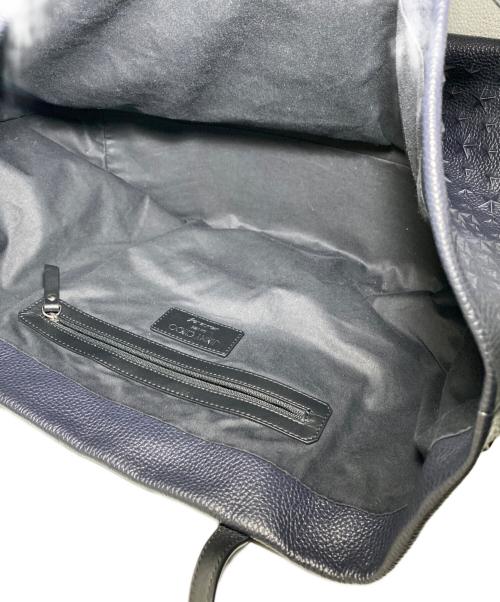 JIMMY CHOO（ジミーチュウ）JIMMY CHOO (ジミーチュウ) スターエンボス グレイニーレザー・トートバッグ ネイビーの古着・服飾アイテム