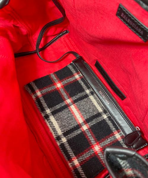 BALENCIAGA（バレンシアガ）BALENCIAGA (バレンシアガ) カバス チェック柄 ハンドバッグ ブラックの古着・服飾アイテム