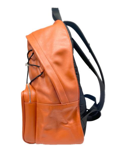 TOD'S（トッズ）TOD'S (トッズ) レザーバックパック オレンジの古着・服飾アイテム