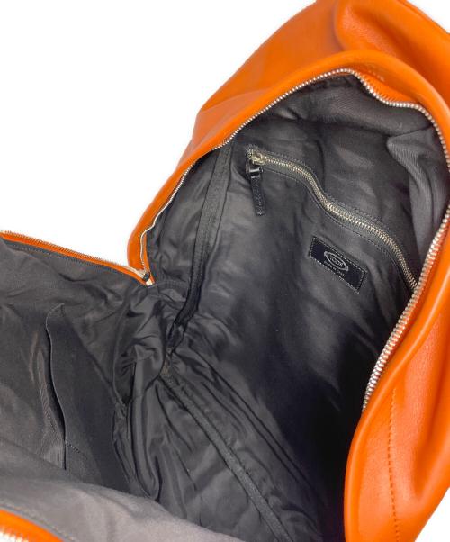 TOD'S（トッズ）TOD'S (トッズ) レザーバックパック オレンジの古着・服飾アイテム