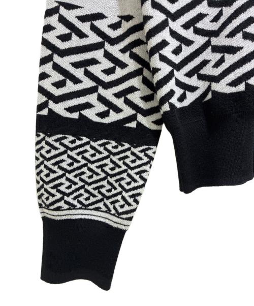 VERSACE（ヴェルサーチェ）VERSACE (ヴェルサーチェ) アールデコ プルオーバーニット ホワイト サイズ:48の古着・服飾アイテム
