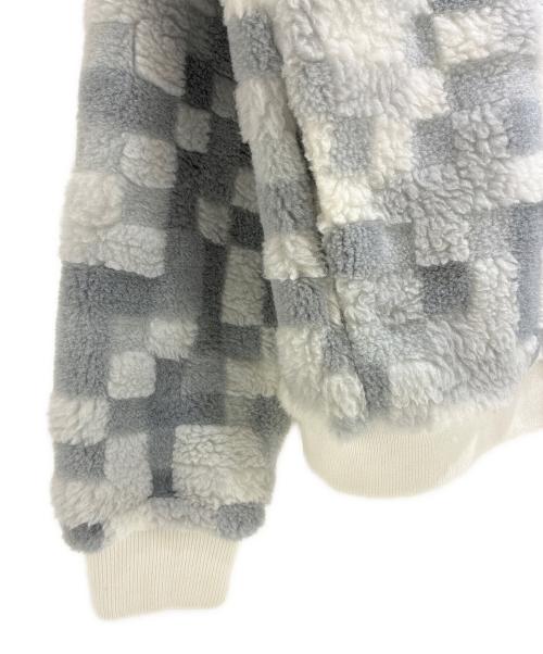 LOUIS VUITTON（ルイ ヴィトン）LOUIS VUITTON (ルイ ヴィトン) ダモフラージュスノーフリースブルゾン ホワイト サイズ:Lの古着・服飾アイテム