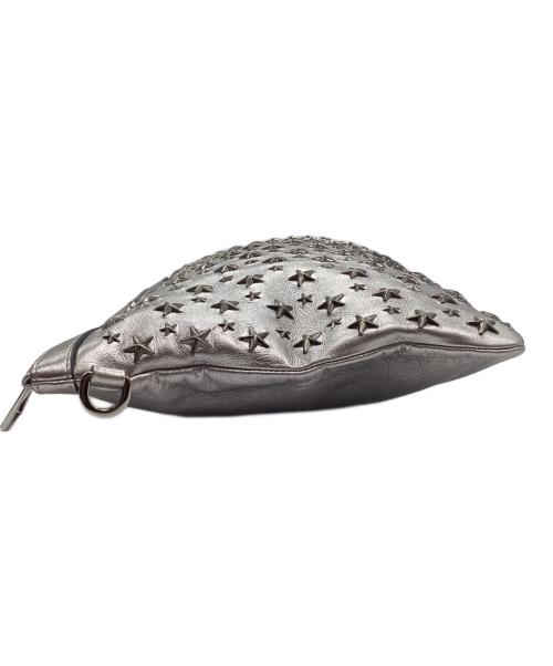 JIMMY CHOO（ジミーチュウ）JIMMY CHOO (ジミーチュウ) クラッチバッグ シルバーの古着・服飾アイテム