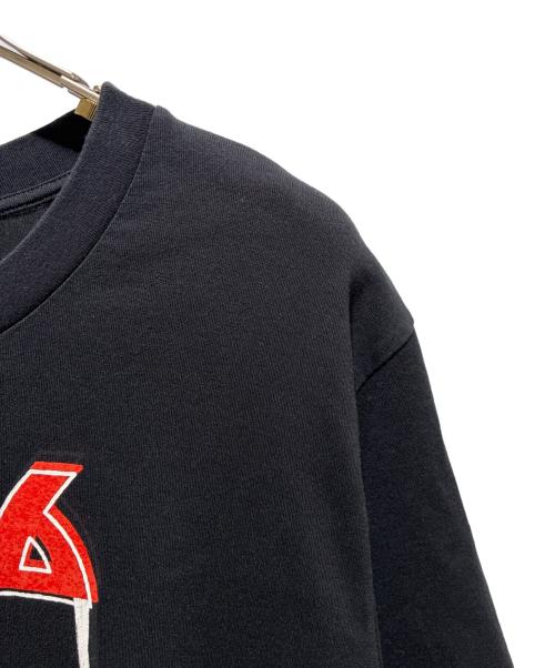 MM6 Maison Margiela（エムエムシックスメゾンマルジェラ）MM6 Maison Margiela (エムエムシックスメゾンマルジェラ) プリントTシャツ ブラック サイズ:Sの古着・服飾アイテム