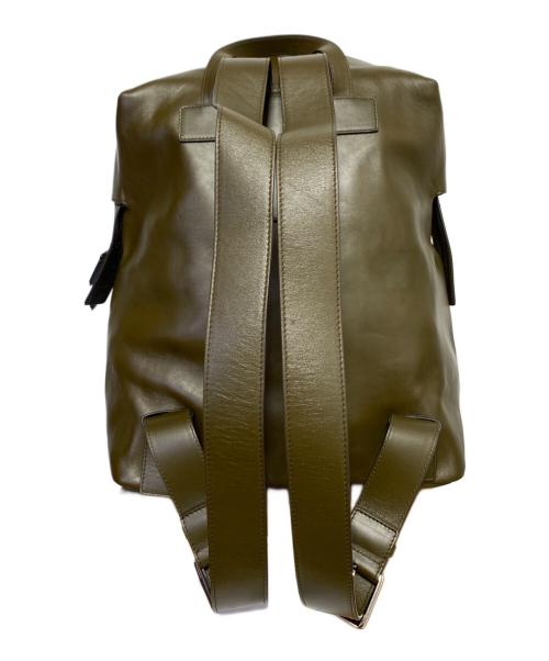 JIMMY CHOO（ジミーチュウ）JIMMY CHOO (ジミーチュウ) リュック オリーブ サイズ:-の古着・服飾アイテム