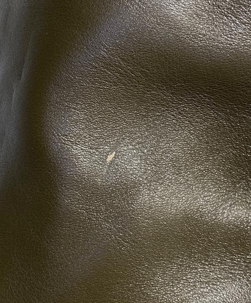 JIMMY CHOO（ジミーチュウ）JIMMY CHOO (ジミーチュウ) リュック オリーブ サイズ:-の古着・服飾アイテム