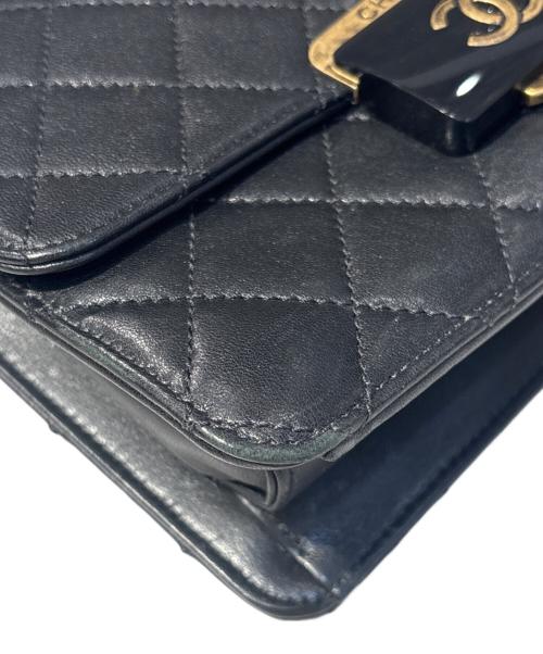 CHANEL（シャネル）CHANEL (シャネル) マトラッセ ビューティーロック チェーンショルダーバッグ/Matelassé Beauty Lock Chain Shoulder Bag ブラックの古着・服飾アイテム