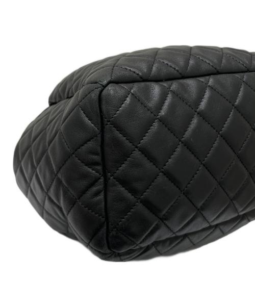 CHANEL（シャネル）CHANEL (シャネル) マトラッセ チェーンショルダーバッグ  ブラックの古着・服飾アイテム