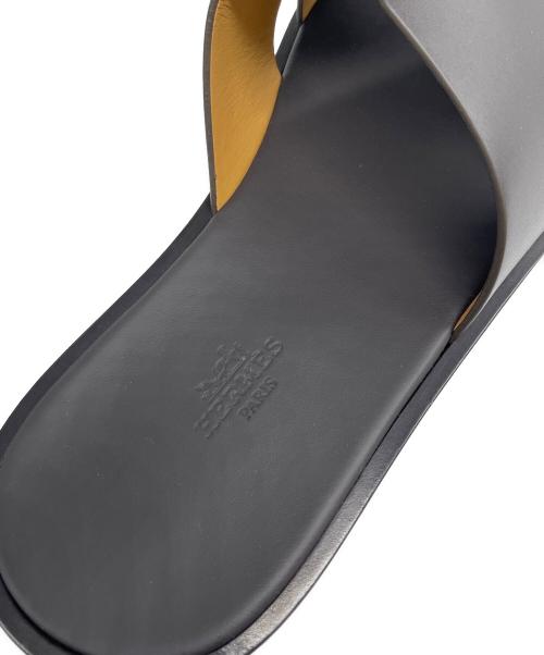 HERMES（エルメス）HERMES (エルメス) Izmir イズミール サンダル チャコールグレー サイズ:42 未使用品の古着・服飾アイテム