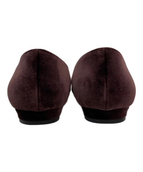 Manolo Blahnik（マノロブラニク）Manolo Blahnik (マノロブラニク) ハンギシビジューパンプス ボルドー サイズ:36の古着・服飾アイテム