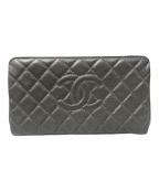 CHANELシャネル）の古着「マトラッセ クラッチバッグ」｜グレー