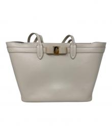 Salvatore Ferragamo（サルヴァトーレ フェラガモ）の古着「Salvatore Ferragamo トートバッグ」｜アイボリー