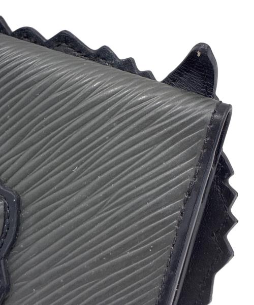 LOUIS VUITTON（ルイ ヴィトン）LOUIS VUITTON (ルイ ヴィトン) キャットグラムカードケース グレーの古着・服飾アイテム