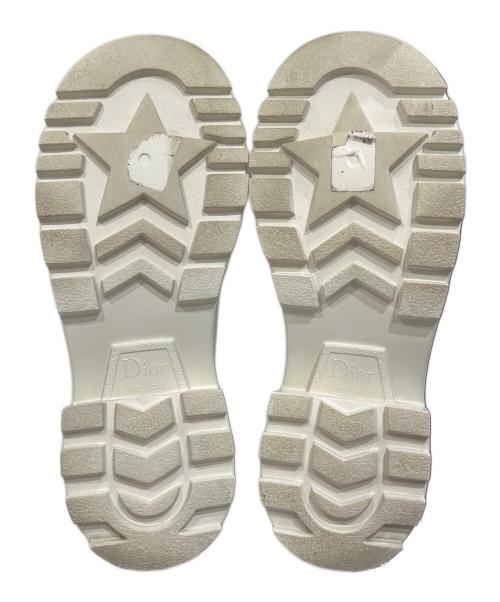 Christian Dior（クリスチャン ディオール）Christian Dior (クリスチャン ディオール) ロゴプレートローファー ホワイト サイズ:35の古着・服飾アイテム