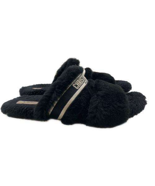 Christian Dior（クリスチャン ディオール）Christian Dior (クリスチャン ディオール) Chez Moi Sandals Shearling Black/ファーサンダル ブラック サイズ:35の古着・服飾アイテム