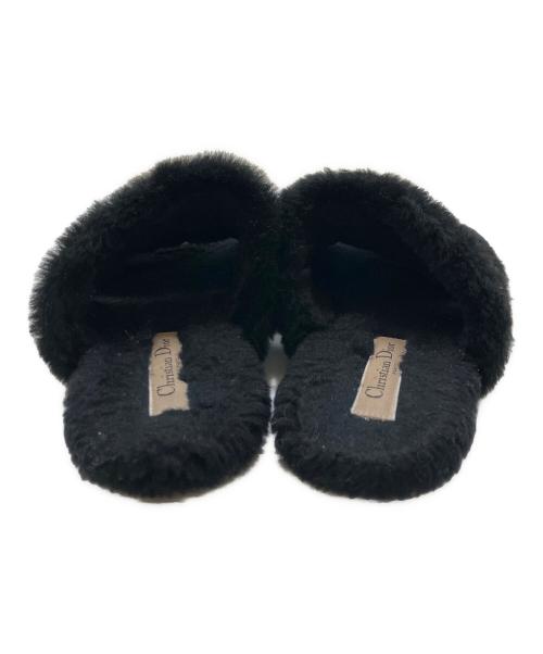 Christian Dior（クリスチャン ディオール）Christian Dior (クリスチャン ディオール) Chez Moi Sandals Shearling Black/ファーサンダル ブラック サイズ:35の古着・服飾アイテム