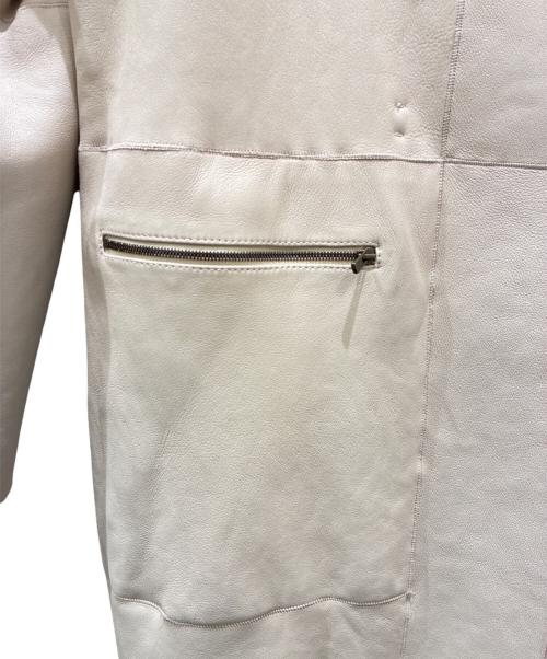 32PARADIS（トラントドゥ パラディ）32PARADIS (トラントドゥ パラディ) リバーシブルムートンコート アイボリー サイズ:Sの古着・服飾アイテム