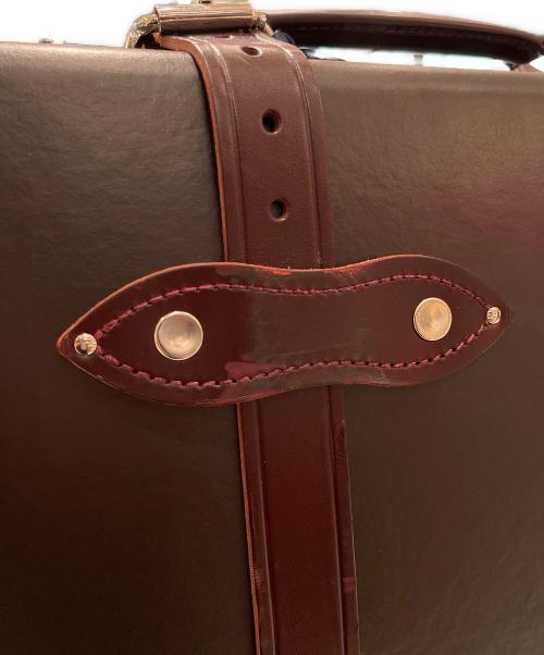 GLOBE-TROTTER（グローブトロッター）GLOBE-TROTTER (グローブトロッター) 2輪キャリーバッグ センテトリー Centenary ボルドーの古着・服飾アイテム