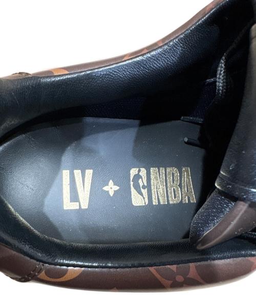 LOUIS VUITTON（ルイ ヴィトン）LOUIS VUITTON (ルイ ヴィトン) NBA (エヌビーエー) アベス・ラインダービーモノグラムスニーカー ブラウン サイズ:6 1/2の古着・服飾アイテム
