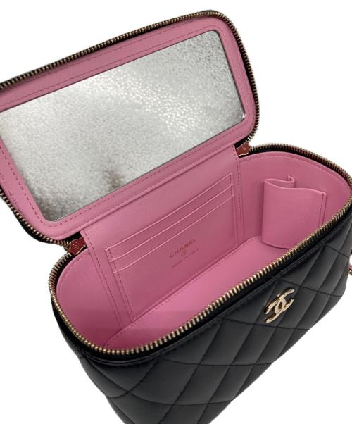 CHANEL（シャネル）CHANEL (シャネル) チェーンショルダー バニティ バッグ ブラックの古着・服飾アイテム