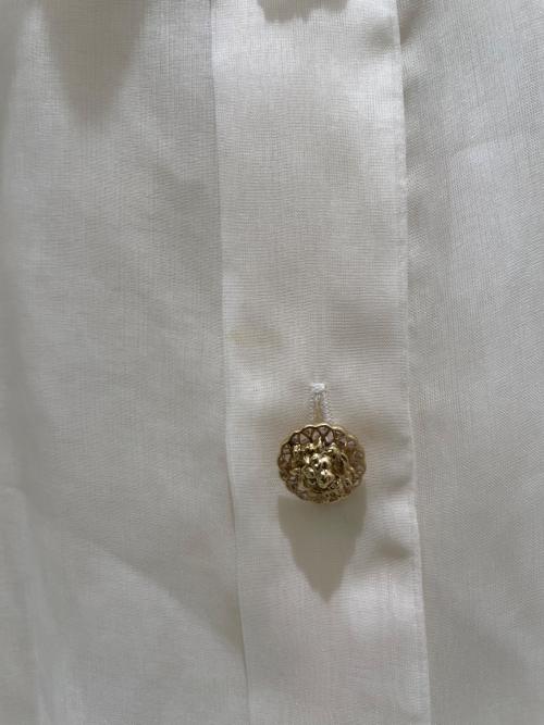 CHANEL（シャネル）CHANEL (シャネル) P56　ヨークフリル付きブラウス アイボリー サイズ:34の古着・服飾アイテム