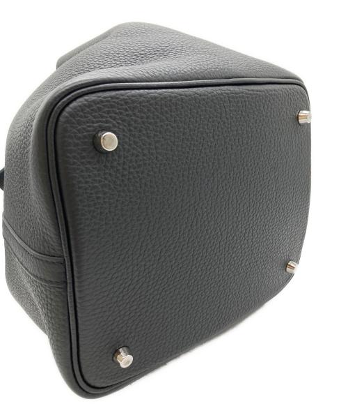 HERMES（エルメス）HERMES (エルメス) ピコタンロックMM/B刻印:2023年/トリヨンクレマンス/シルバー金具/ハンドバッグ ブラック サイズ:MMの古着・服飾アイテム