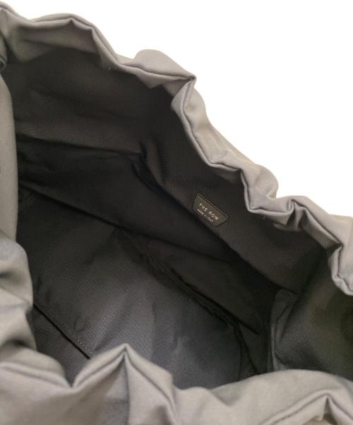 THE ROW（ザ ロウ）THE ROW (ザ ロウ) マルゴー17 インサイドアウト ブラック×ネイビー サイズ:17の古着・服飾アイテム