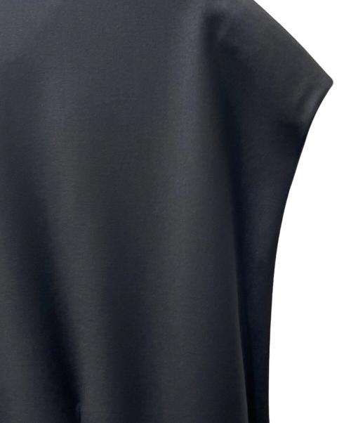 LOEFF（ロエフ）LOEFF (ロエフ) ウエストカーブドレープワンピース ブラックの古着・服飾アイテム