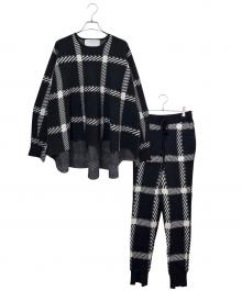 MYLAN（マイラン）の古着「カシミヤニットフレアトップ/ジャガーニットパンツ （セットアップ）」｜ホワイト×ブラック