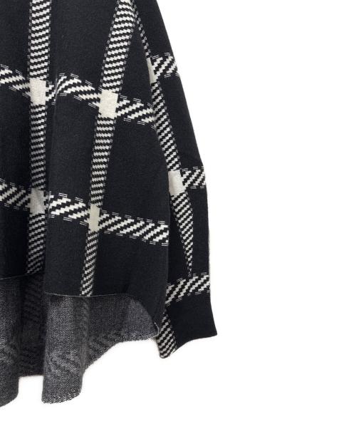 MYLAN（マイラン）MYLAN (マイラン) カシミヤニットフレアトップ/ジャガーニットパンツ （セットアップ） ホワイト×ブラック サイズ:freeの古着・服飾アイテム
