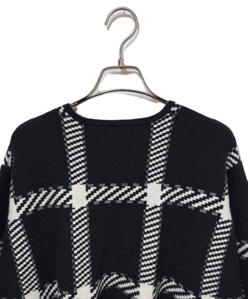 MYLAN（マイラン）MYLAN (マイラン) カシミヤニットフレアトップ/ジャガーニットパンツ （セットアップ） ホワイト×ブラック サイズ:freeの古着・服飾アイテム