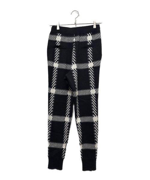 MYLAN（マイラン）MYLAN (マイラン) カシミヤニットフレアトップ/ジャガーニットパンツ （セットアップ） ホワイト×ブラック サイズ:freeの古着・服飾アイテム