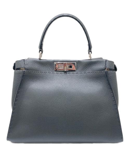 FENDI（フェンディ）FENDI (フェンディ) ピーカブー ミディアム グレーの古着・服飾アイテム