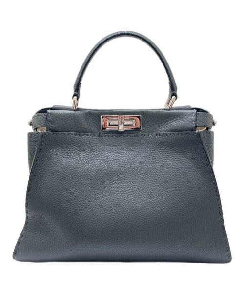 FENDI（フェンディ）FENDI (フェンディ) ピーカブー ミディアム グレーの古着・服飾アイテム