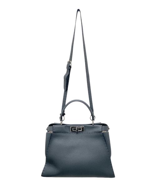 FENDI（フェンディ）FENDI (フェンディ) ピーカブー ミディアム グレーの古着・服飾アイテム