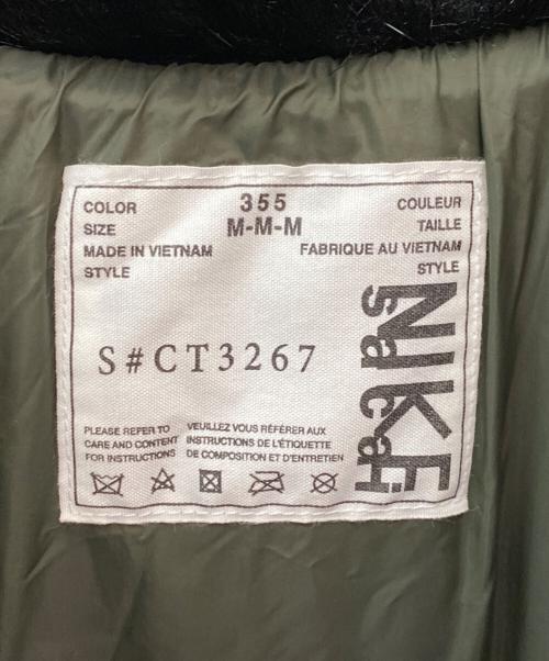 NIKE（ナイキ）NIKE (ナイキ) sacai (サカイ) W NRG Rh PARKA ファー ダウンジャケット オリーブ サイズ:Mの古着・服飾アイテム