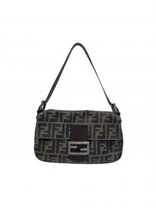 FENDI（フェンディ）の古着「FENDI Zucca Mamma Baguette Shoulder Bag/ズッカ柄マンマバケットショルダーバッグ/ワンショルダーバッグ/ショルダーバッグ/ズッカ柄/3505.26424.008」｜ブラウン