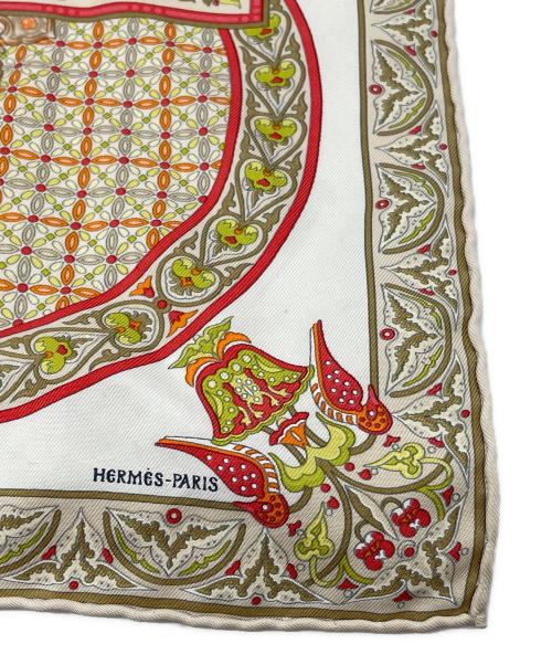 HERMES（エルメス）HERMES (エルメス) カレ45 ベージュの古着・服飾アイテム