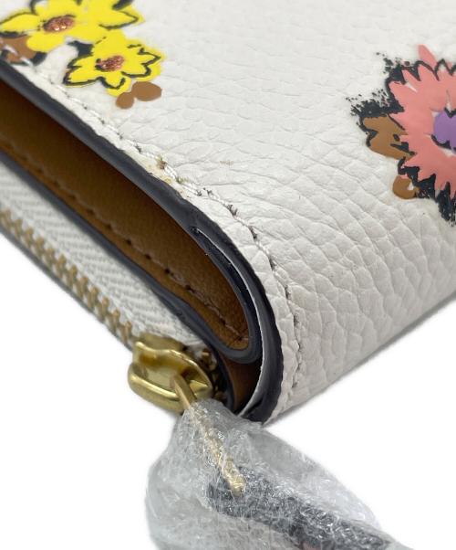 COACH（コーチ）COACH (コーチ) 2つ折り財布 ビルフォールドウォレット  アイボリーの古着・服飾アイテム