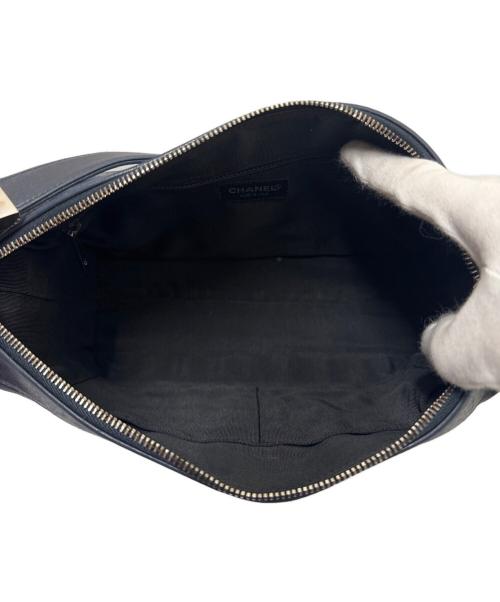 CHANEL（シャネル）CHANEL (シャネル) チョコバーショルダーバッグ ネイビーの古着・服飾アイテム
