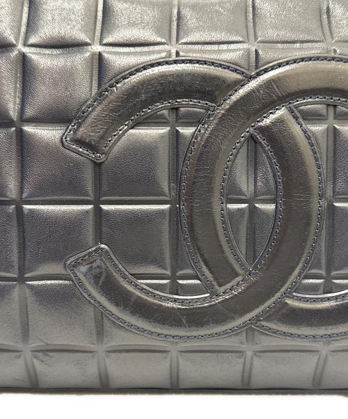 CHANEL（シャネル）CHANEL (シャネル) チョコバーショルダーバッグ ネイビーの古着・服飾アイテム