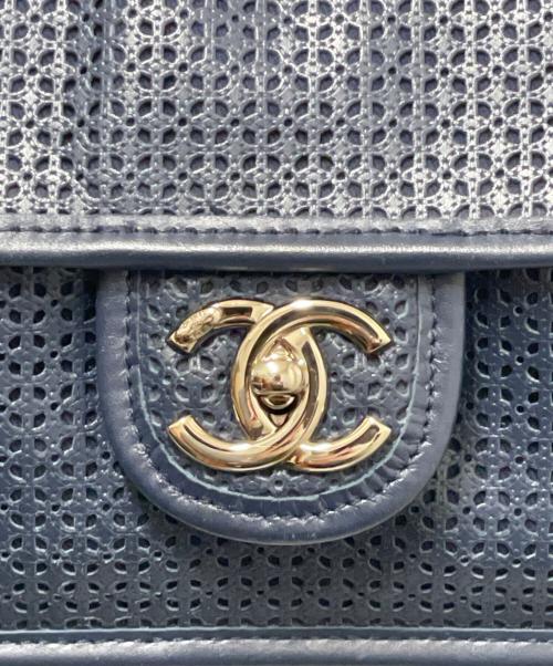 CHANEL（シャネル）CHANEL (シャネル) フレンチリビエラ チェーンショルダーバッグ ネイビー サイズ:　の古着・服飾アイテム