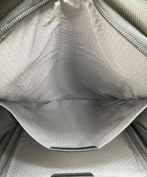 TUMI（トゥミ）TUMI (トゥミ) バックパック ブラックの古着・服飾アイテム