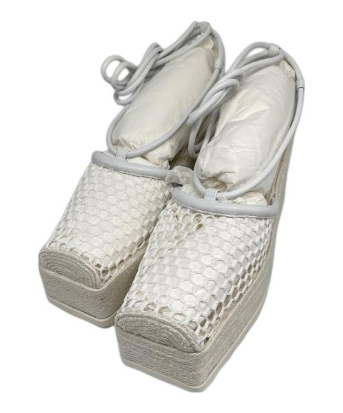 BOTTEGA VENETA（ボッテガベネタ）BOTTEGA VENETA (ボッテガベネタ) レースアップサンダル ホワイト サイズ:38の古着・服飾アイテム