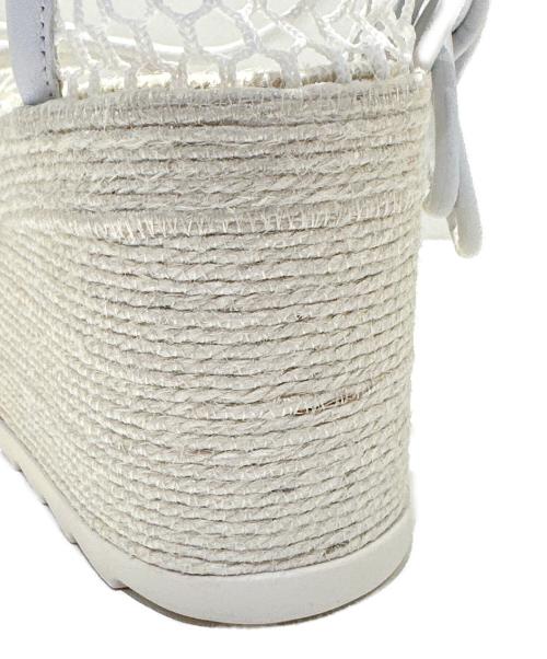 BOTTEGA VENETA（ボッテガベネタ）BOTTEGA VENETA (ボッテガベネタ) レースアップスクエアトゥサンダル ホワイト サイズ:38の古着・服飾アイテム